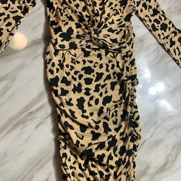 2 piece leopard shirt and pencil skirt - Picture 2 of 3